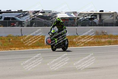 media/Apr-30-2023-CRA (Sun) [[020fcf5d43]]/Race 11-600 Expert Superbike/